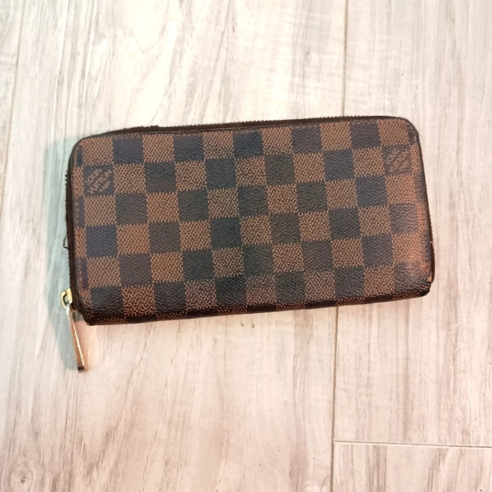 Louis Vuitton Damier Ebene Zippy Zip Around Long Wallet Brown Check Print
